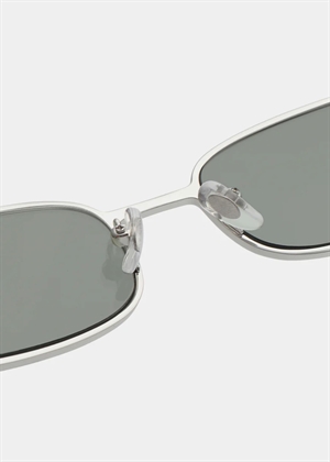 Noah solbrille Silver Cookie Dough A.Kjærbede